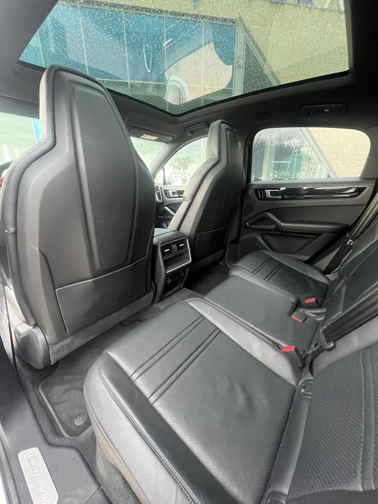 Porsche Cayenne Coupé 3.0 V6