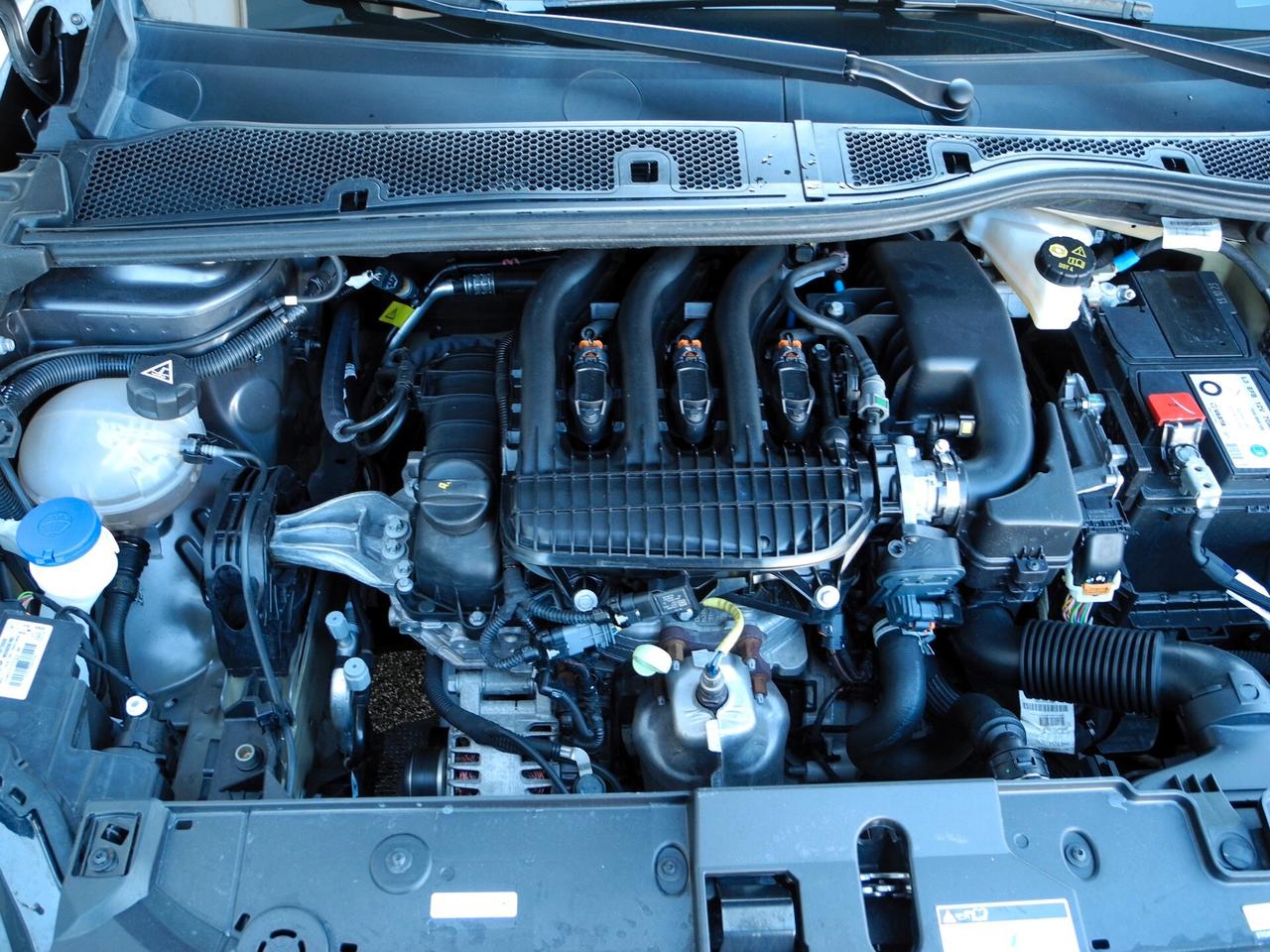 Peugeot 208 PureTech 75 Stop&Start 5 porte Active