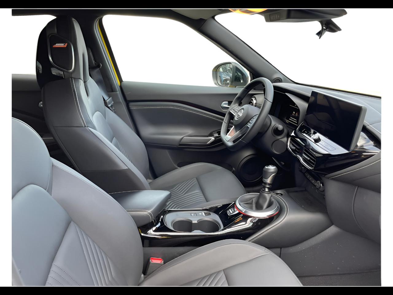 NISSAN JUKE TEKNA MT