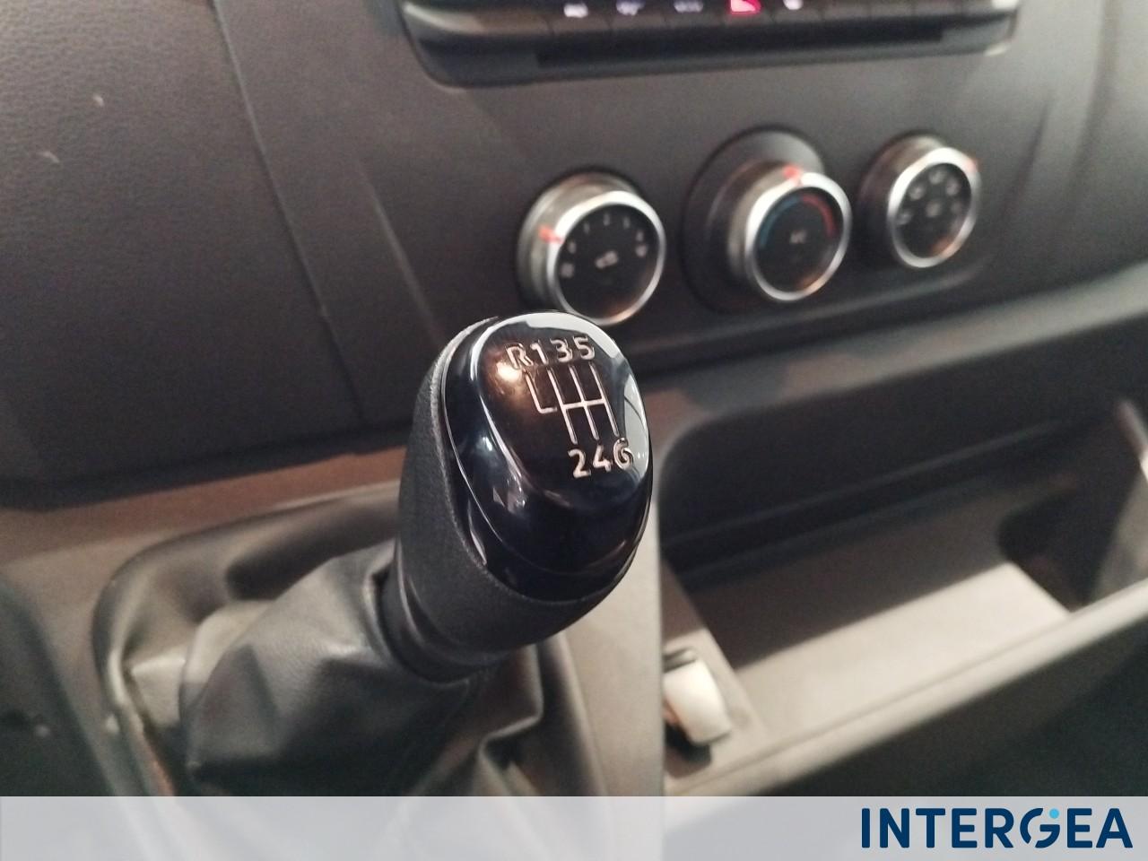 RENAULT Master T35 2.3 energy dci 150cv L2H2 Ice