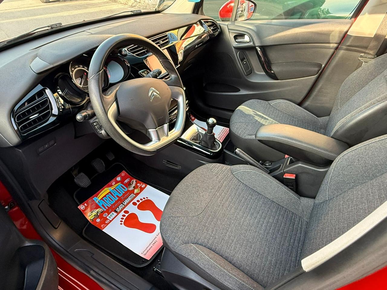 Citroen C3 1.2 82cv Exclusive - 2016