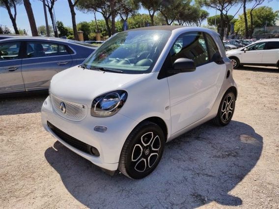 SMART ForTwo 1.0 T.amic CRUISE,NAVI,CLIMA ..