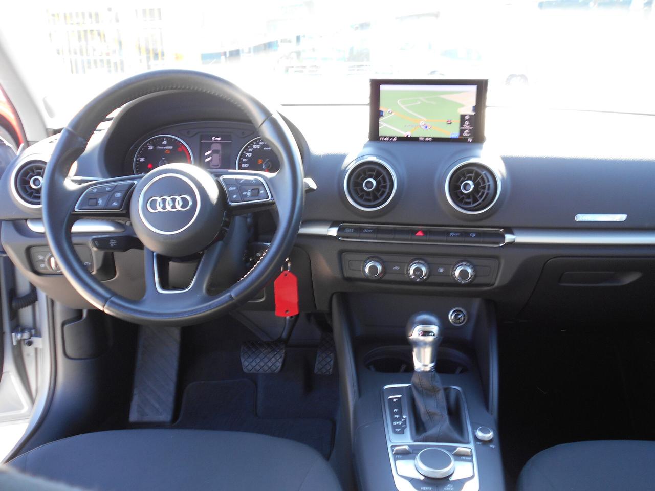 Audi A3 SPB 1.6 TDI 116 CV S tronic Business