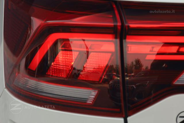 VOLKSWAGEN T-Roc 1.0 TSI R-Line