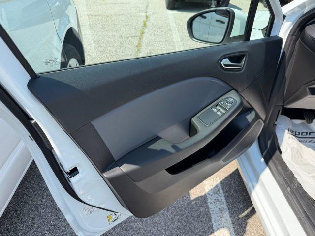 RENAULT Clio Blue dCi 85 CV 5 porte Business