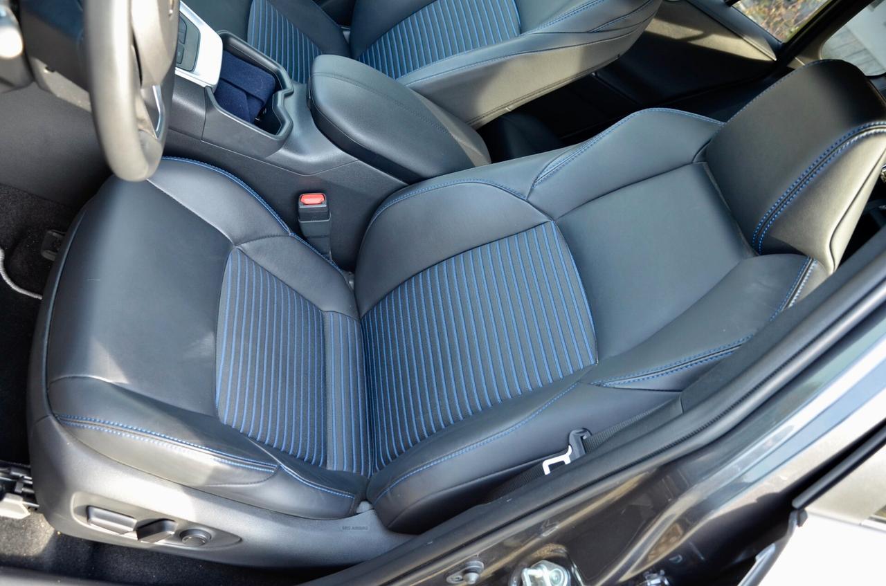 TOYOTA RAV 4 2.5 VVT-IE HYBRID 2WD 218cv E-CVT, UNICOPROPRIETARIO, GARANZIA UFF TOYOTA, SERVICE TOYOTA, RETROCAMERA, EURO 6D, PERMUTE