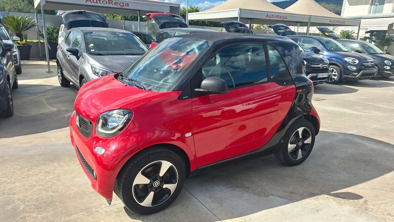 Smart ForTwo 1.0 BENZINA Automatica