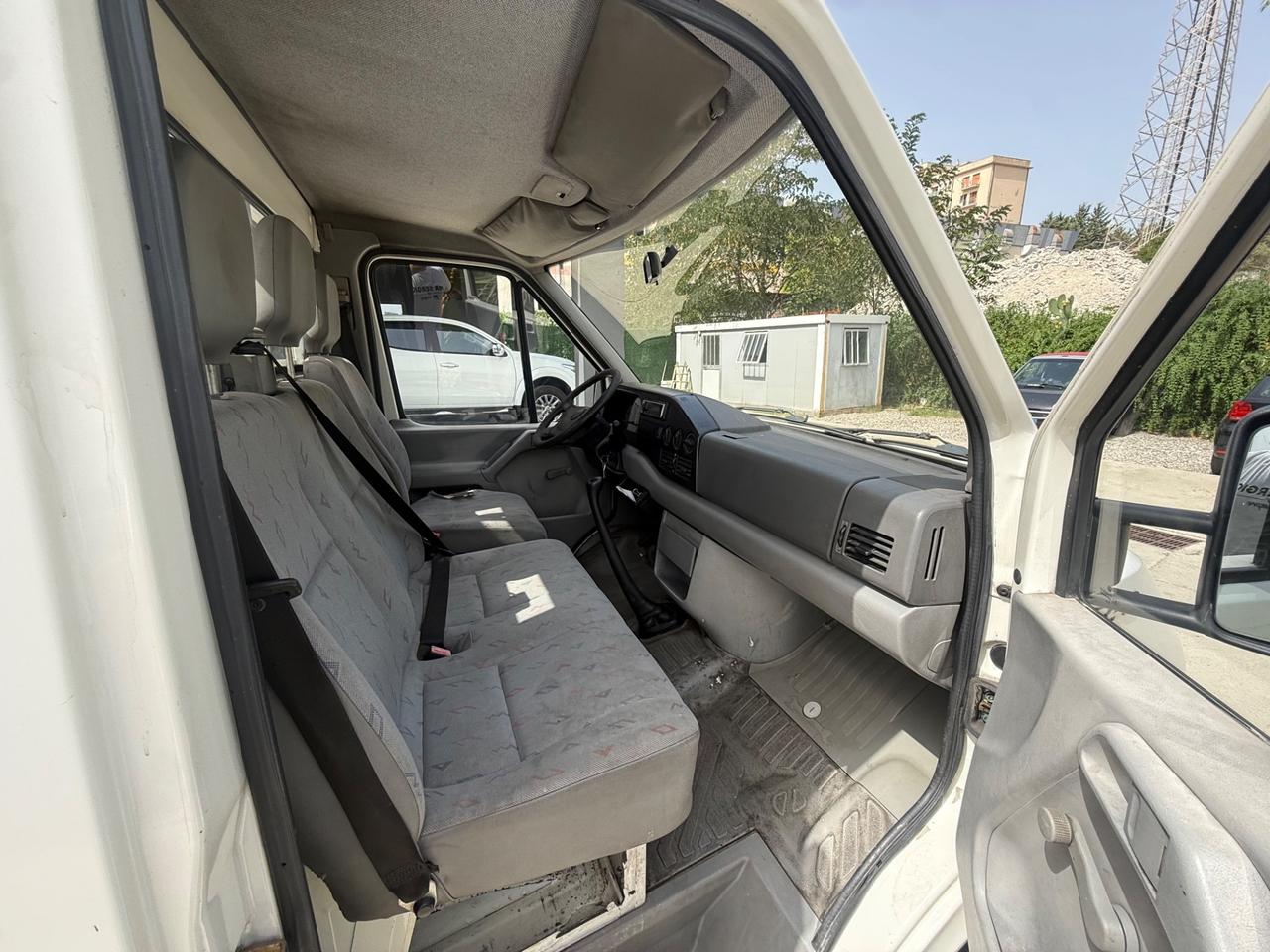 Volkswagen LT 46 2.5 TDI furgone cassonato
