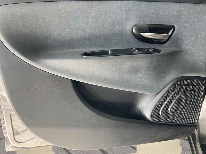 Lancia Ypsilon Ypsilon 1.0 FireFly 5 porte S&S Hybrid Ecochic Unica