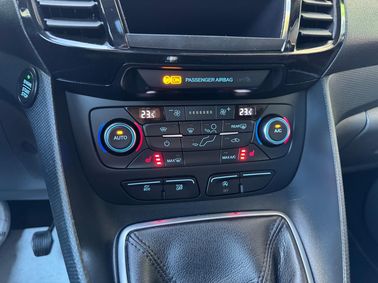 Ford Tourneo Connect 1.5 TDCI 7P GARANZIA 24 MESI
