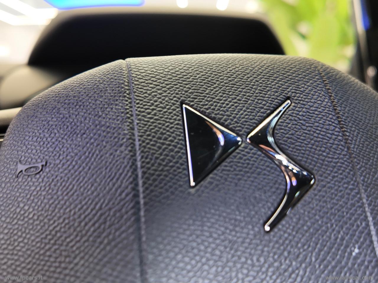 DS AUTOMOBILES DS 3 Crossback BlueHDi 110 PERFORMANCE LINE