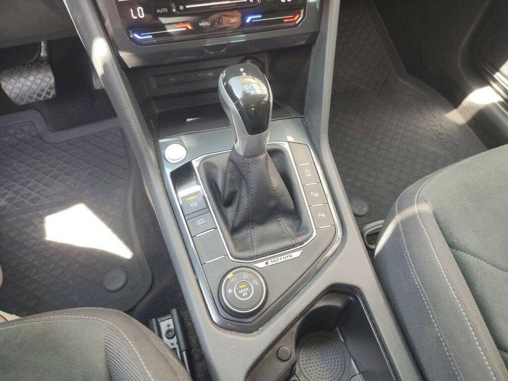 Volkswagen Tiguan 2.0 TDI SCR Elegance 4Motion DSG