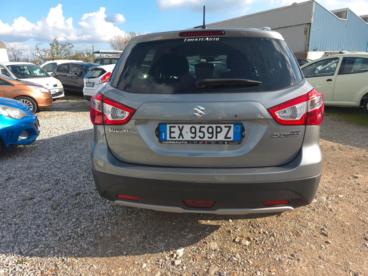 Suzuki S-Cross 1.6 DDiS 4WD All Grip Plus S&S Star View