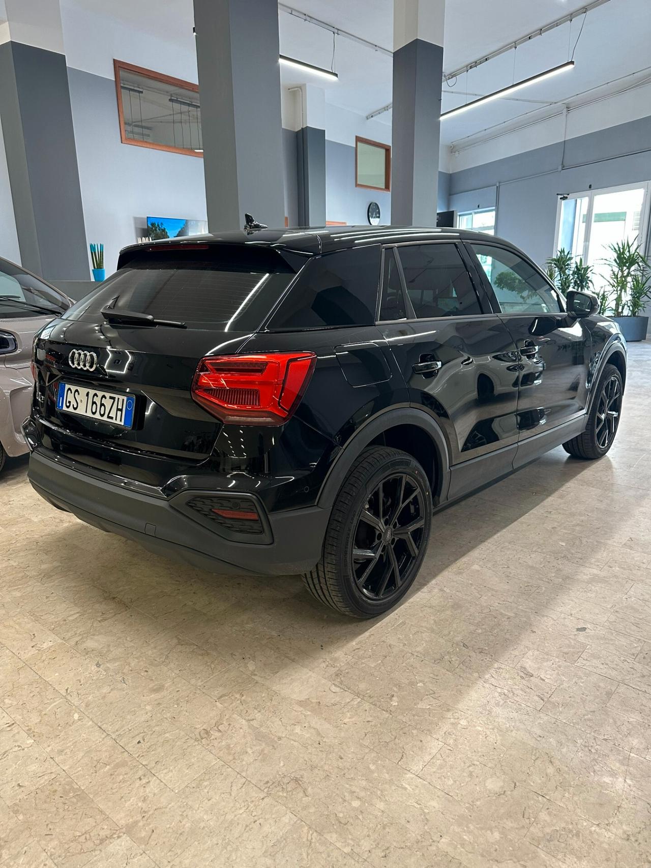 Audi Q2 35 TDI S tronic line Edition