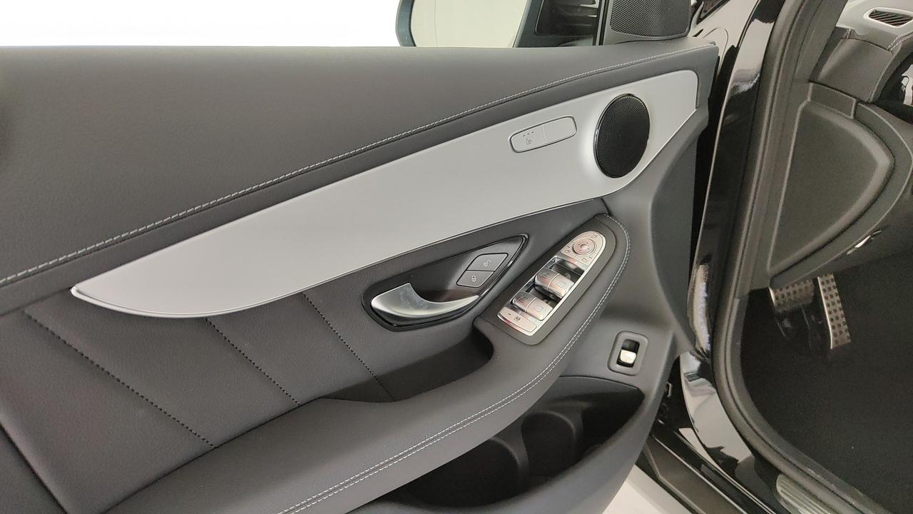 Mercedes-Benz GLC Coupe 300 de phev (eq-power) Premium 4matic auto