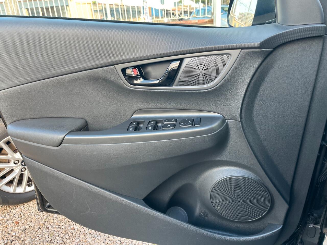 Hyundai Kona 1.6 CRDI 136 CV AUTOMATICO KM CERTIFICATI 2021