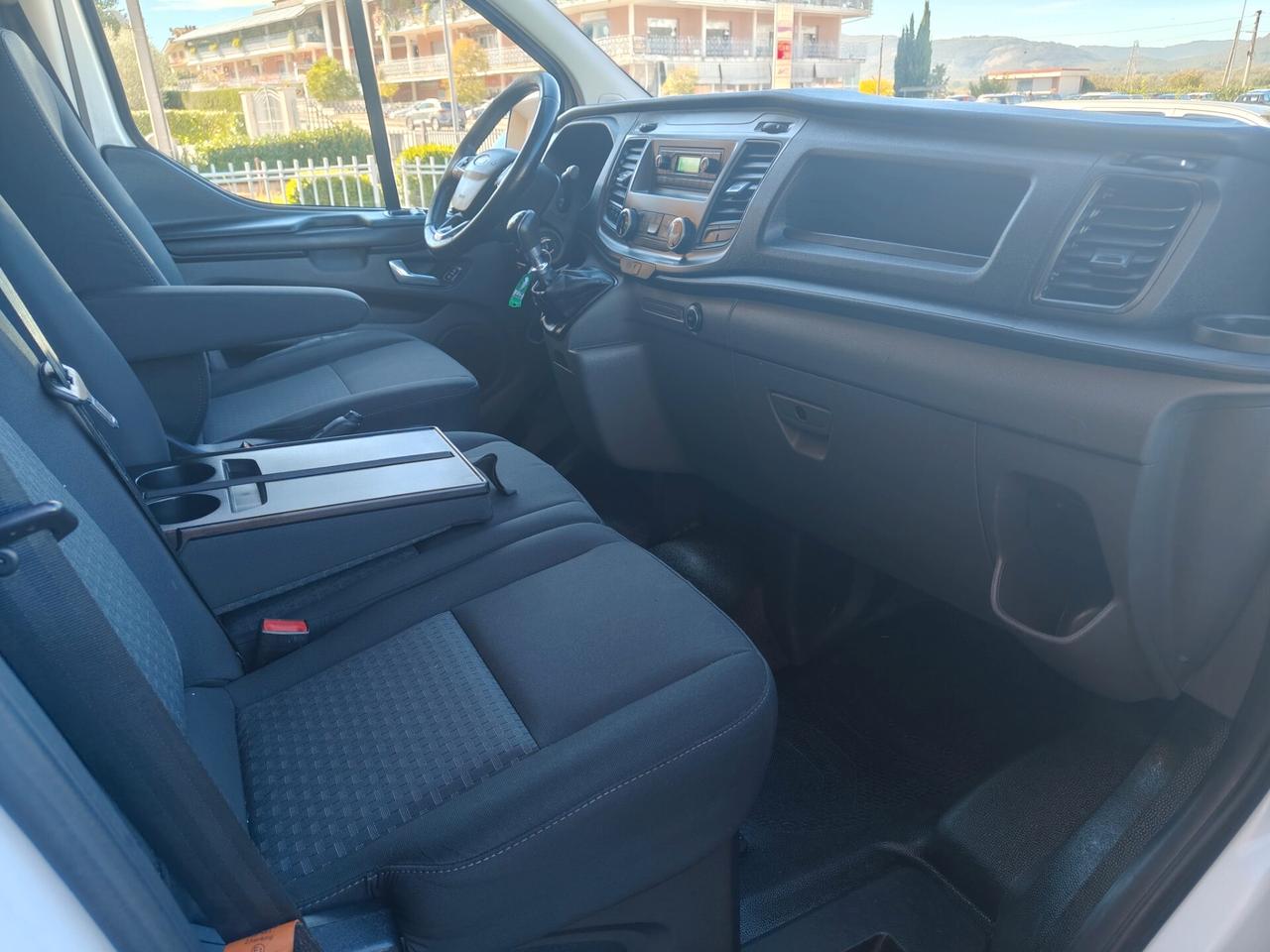 Ford Transit Custom Passo lungo