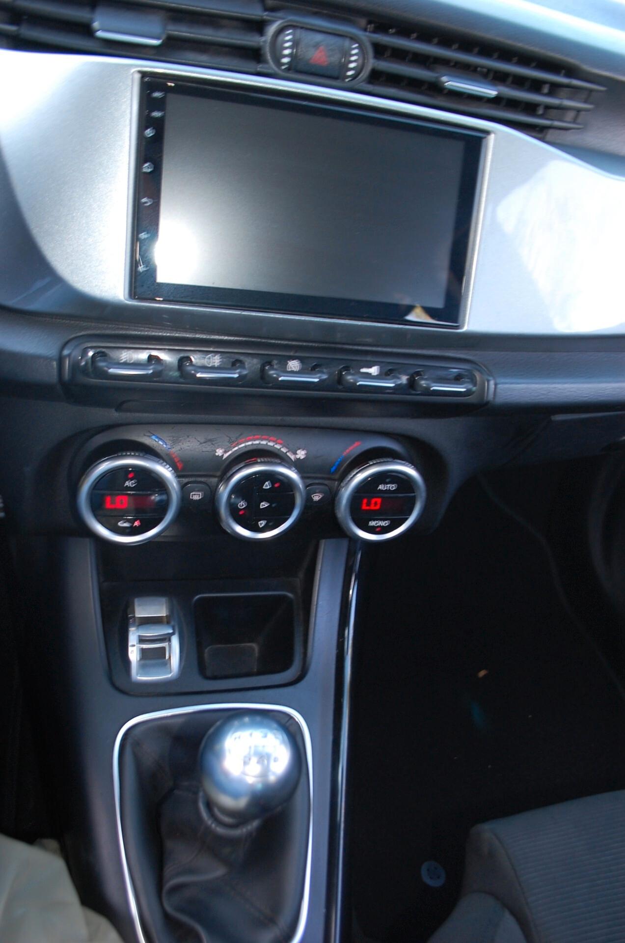 Alfa Romeo Giulietta 1.6 jtdm 105CV Distinctive Uff Italy Clima Lega USB