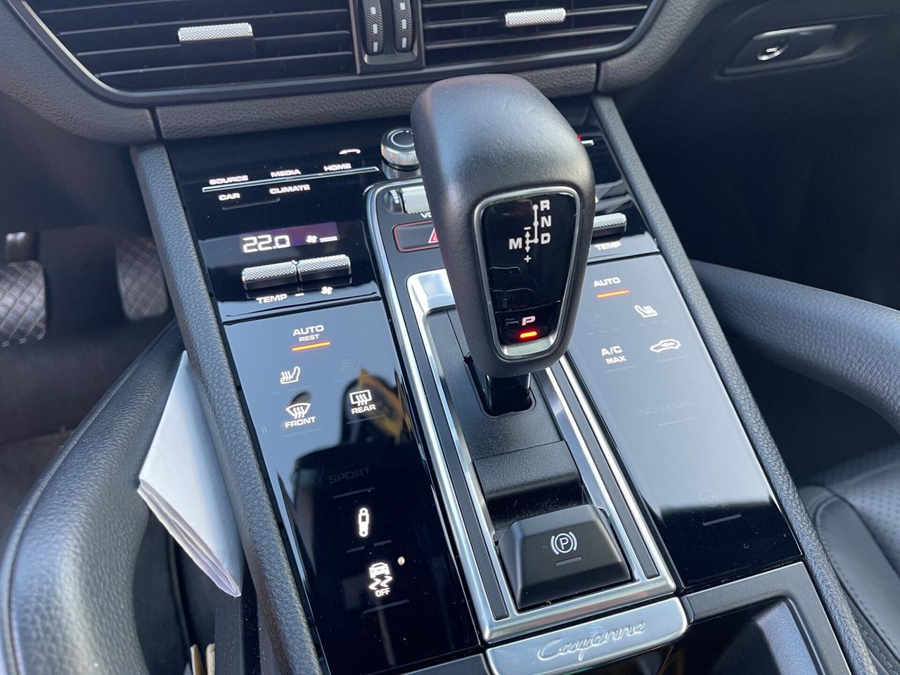 PORSCHE CAYENNE 3.0 BENZINA 250KW EURO6D UNI PROP