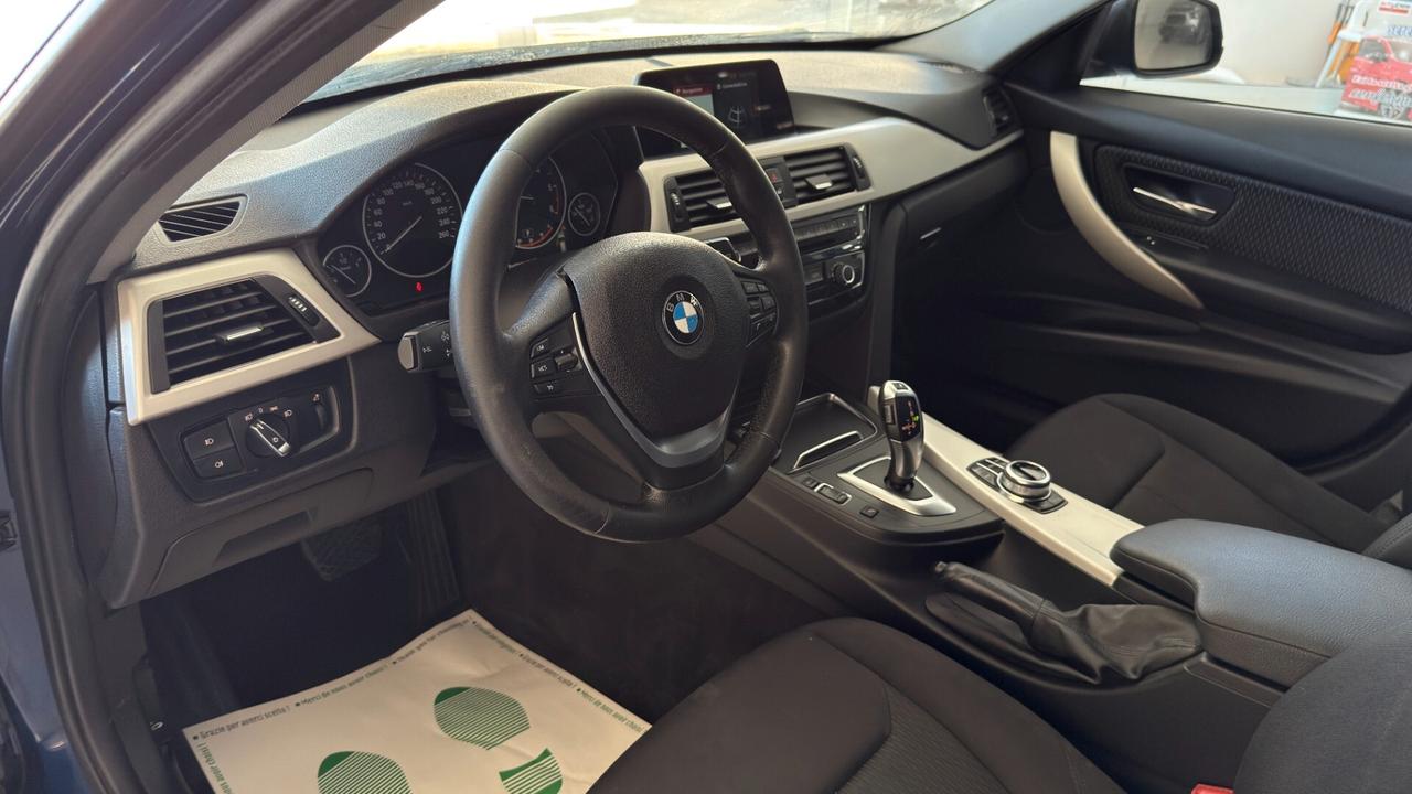 Bmw 320d Touring Business Advantage auto