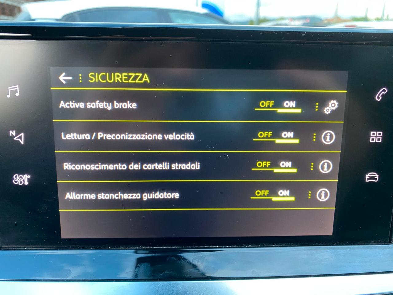 Peugeot 2008 BlueHDi 130 S&S EAT8 Allure ''Cambio Automatico''