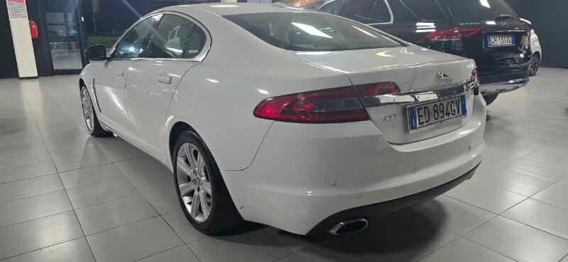 JAGUAR XF 1ª serie (X250) XF 3.0 D V6 Luxury