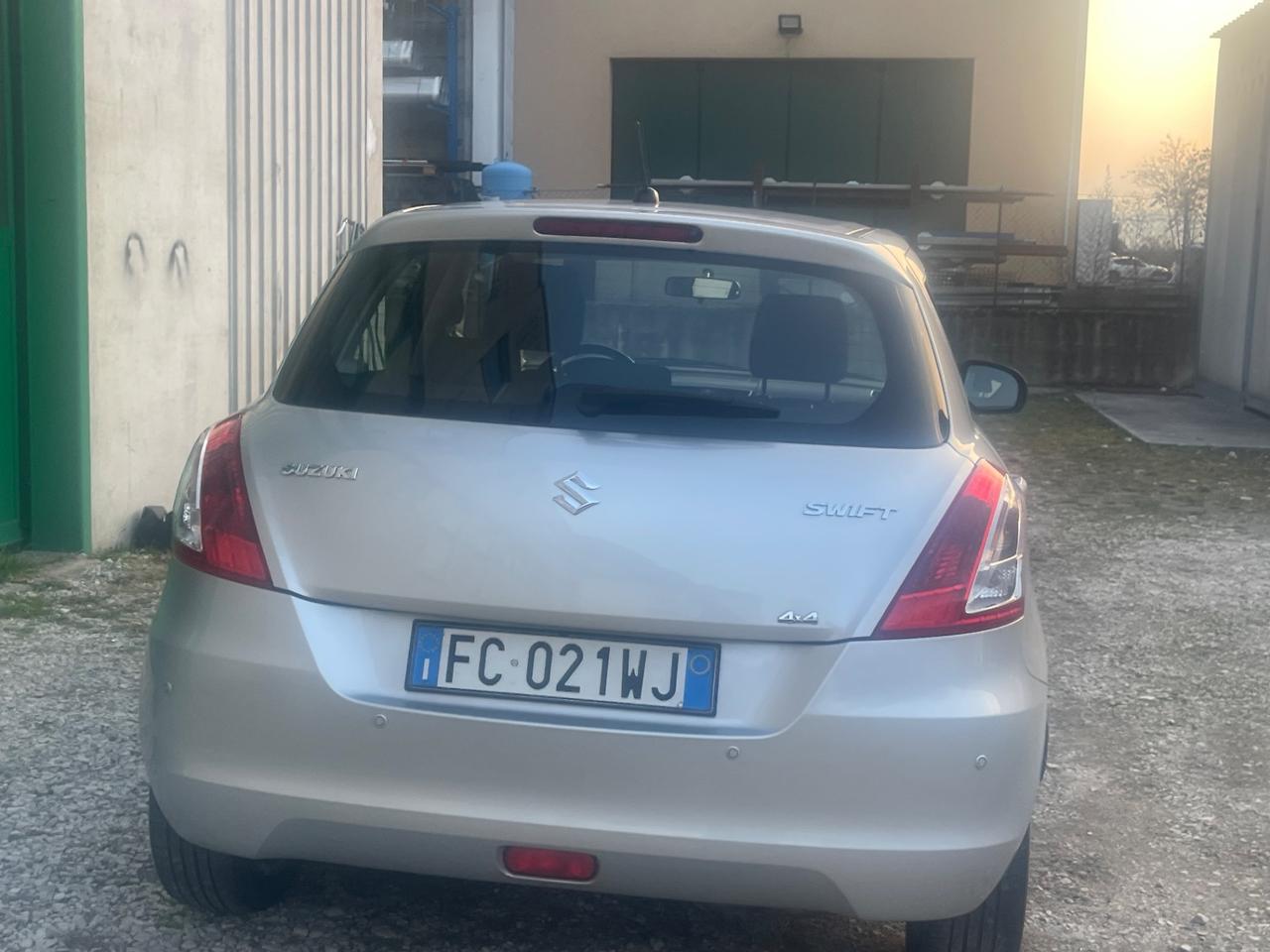 Suzuki Swift 1.2 Dualjet 4WD 5 porte B-Road S&S