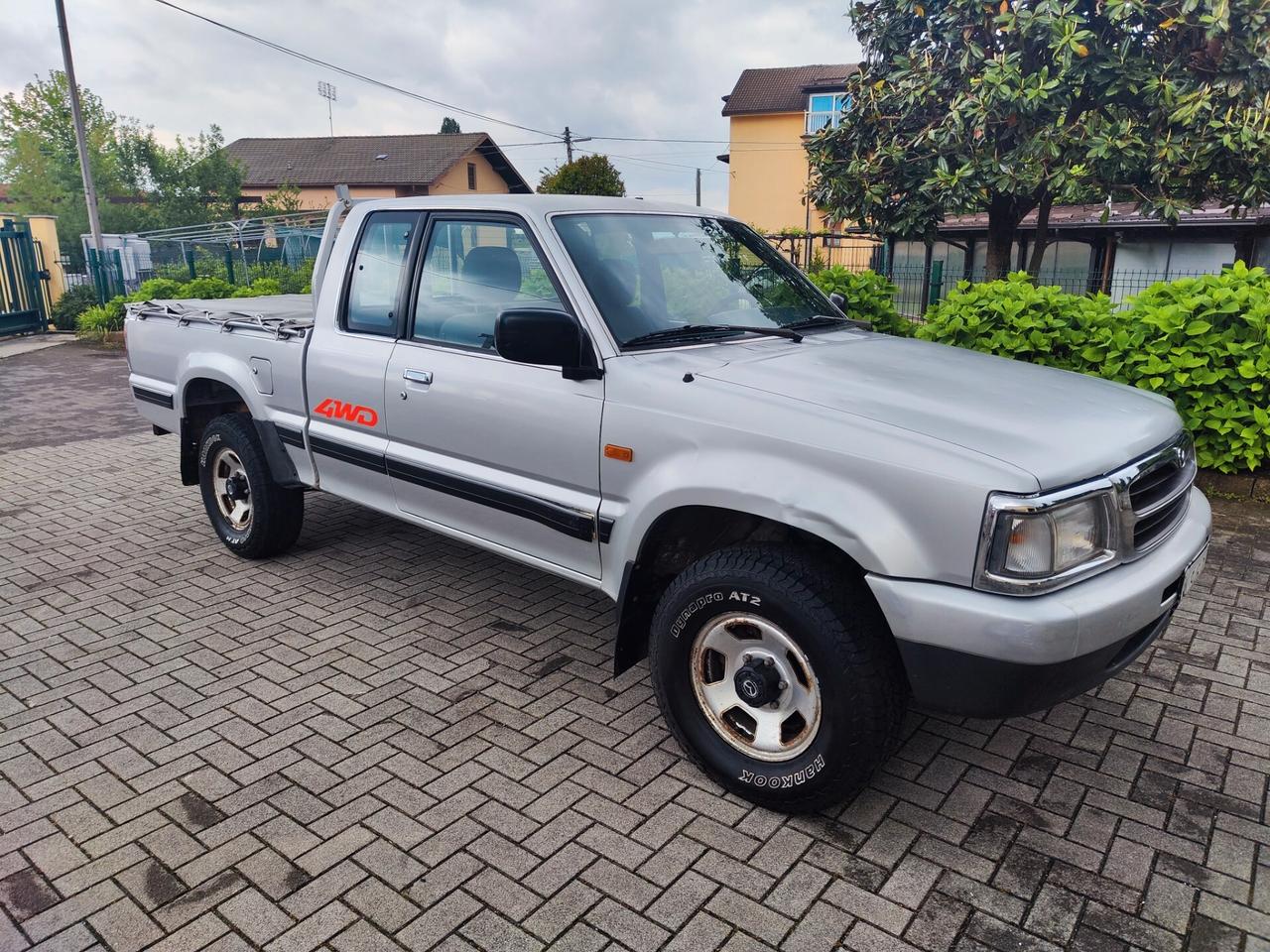 Mazda Pick Up 2500 4x4 doppia cabina