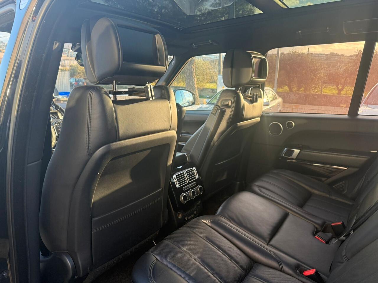 Land Rover Range 4.4 SDV8 Autobiography