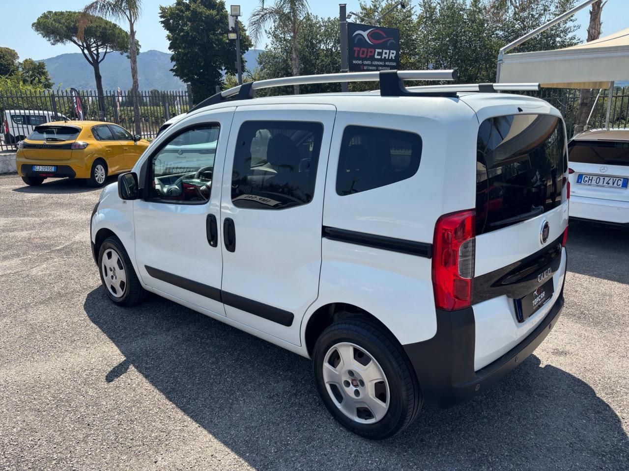 Fiat Qubo N1 con posti