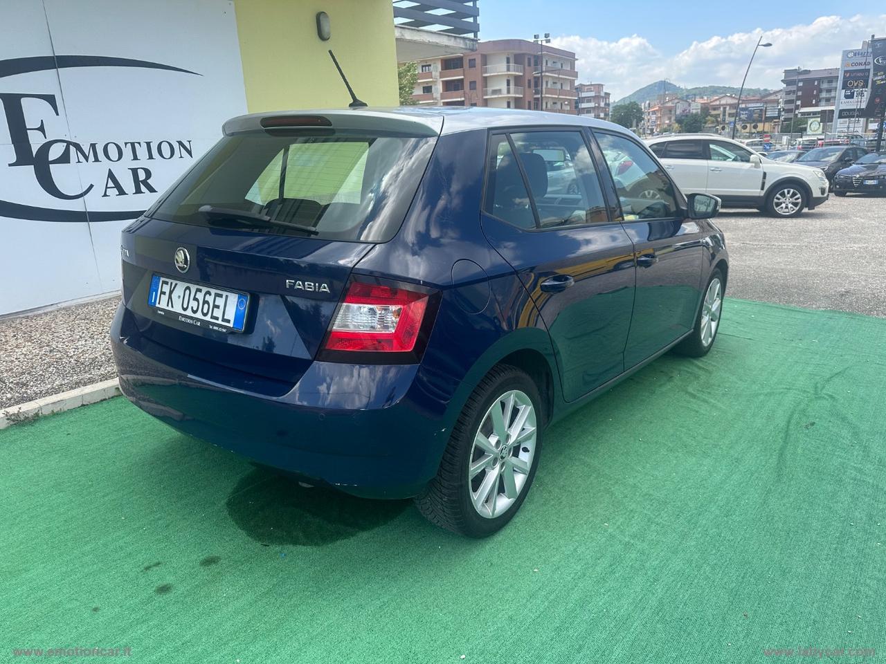 SKODA Fabia 1.0 MPI 60 CV Twin Color D.E. Arg. - 2017