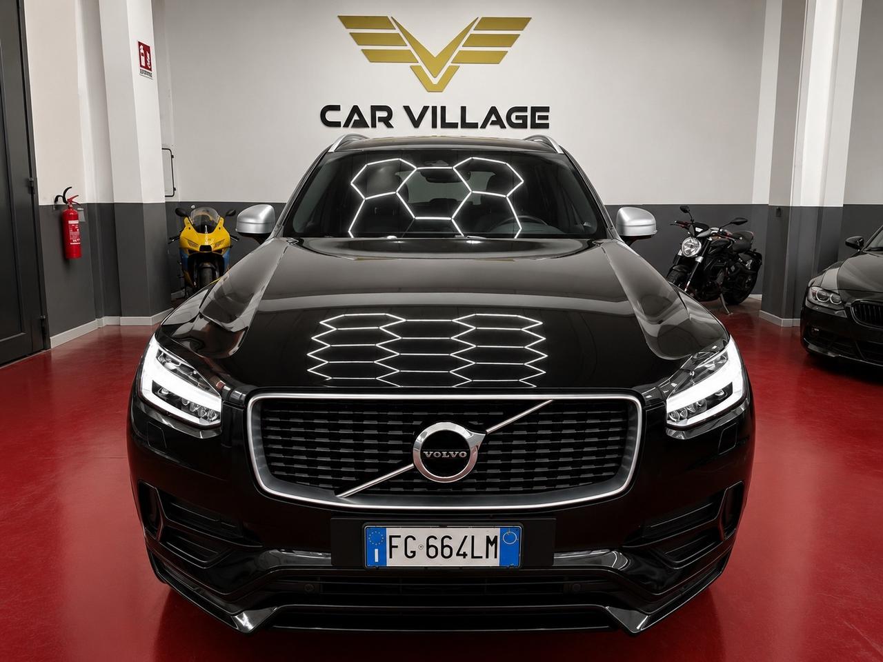 Volvo XC 90 XC90 D4 Geartronic 7 posti R-design