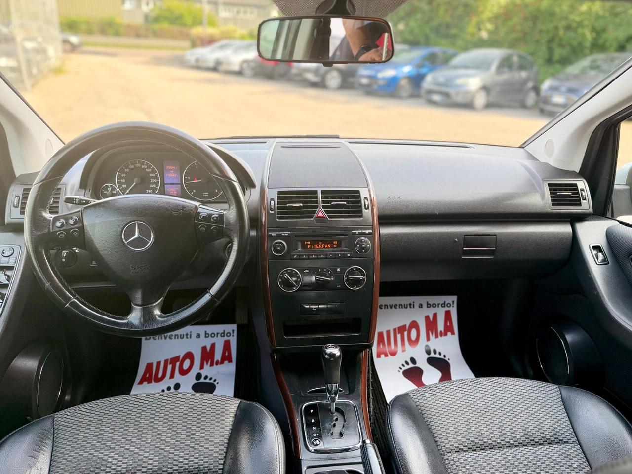 MERCEDES CLASSE A180 2010 cambio automatico ok neopatentati ! ! !