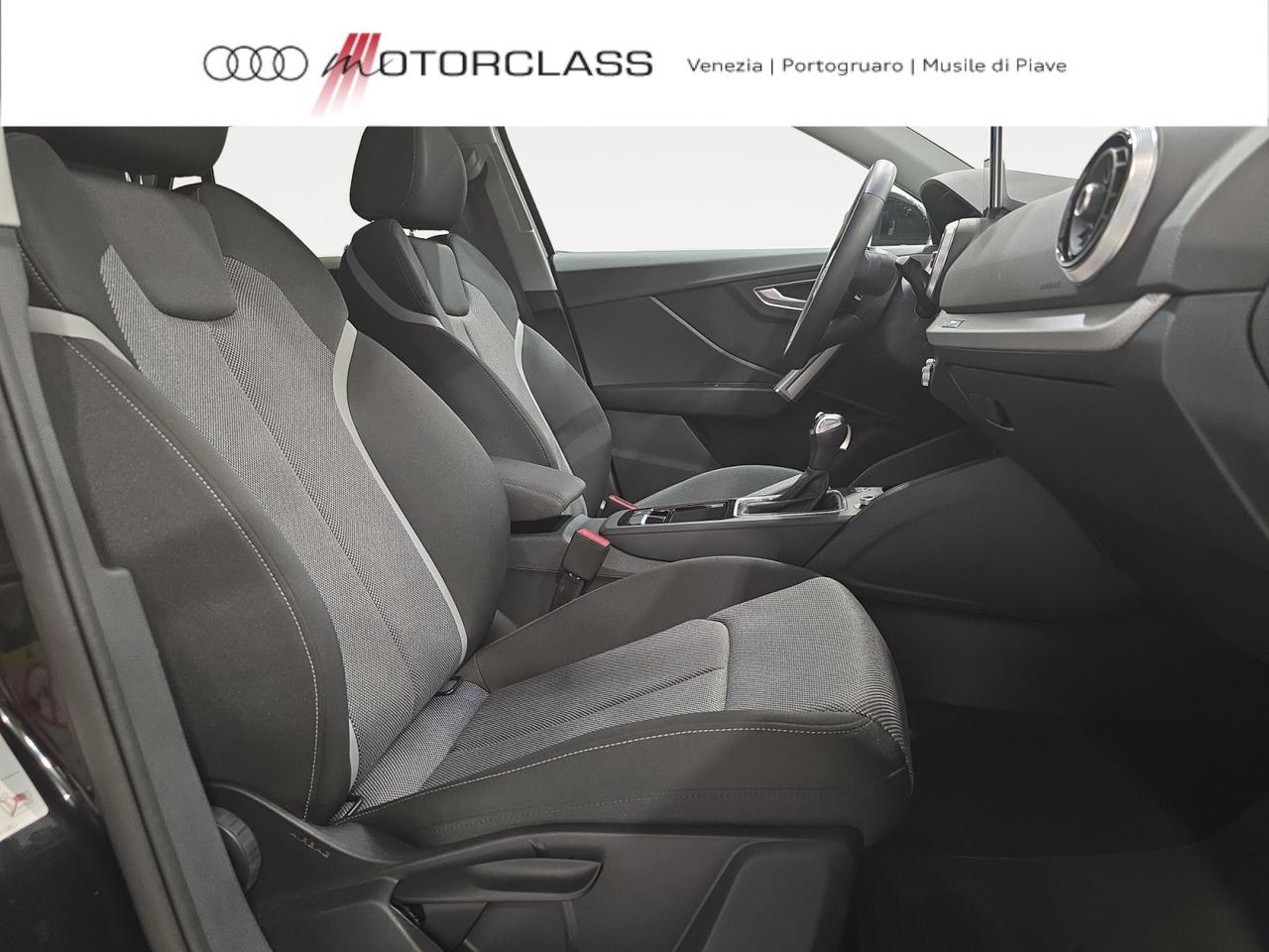 Audi Q2 35 1.5 tfsi s line edition s tronic