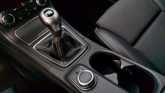 MERCEDES-BENZ B 180 B 180 d Edition Sports Tourer