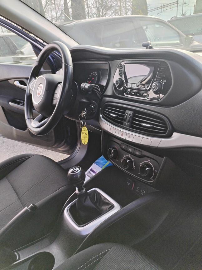 Fiat Tipo 1.4 5 porte Easy 95000KM 10/2016 EURO 6B MANUTENZIONI COMPRESE