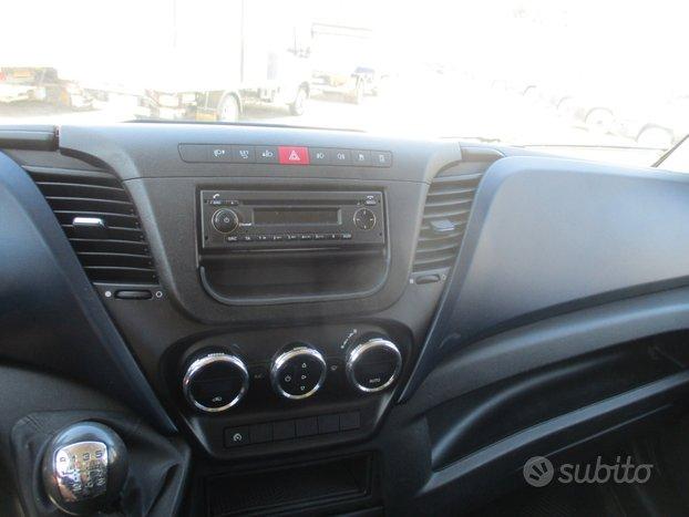 Iveco Daily 35C15 3000 150CV E6 CENTINA ALZA E ABB