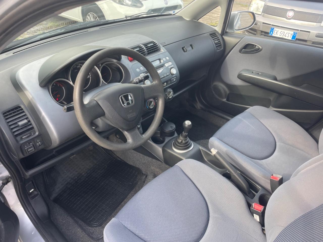 Honda Jazz 1.2 i-DSi 5p. LS km 125.000 Unica