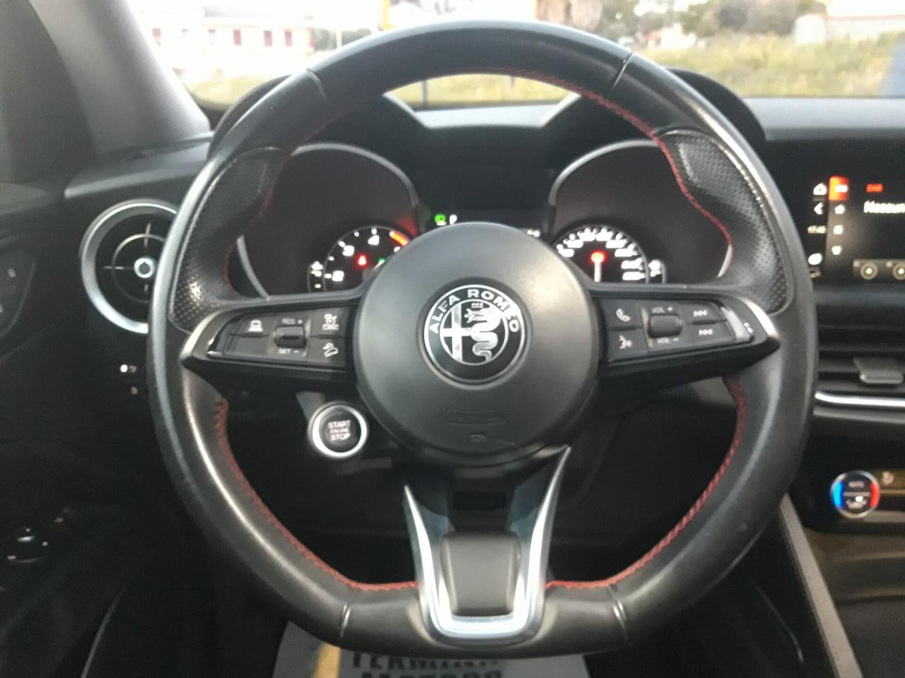 Alfa Romeo Stelvio 2.2 Turbodiesel 160 CV AT8 RWD Business