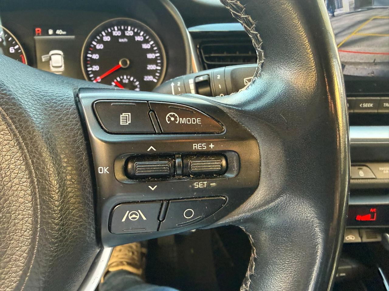 Kia Stonic 1.0 T-GDi 100 CV MHEV iMT Style