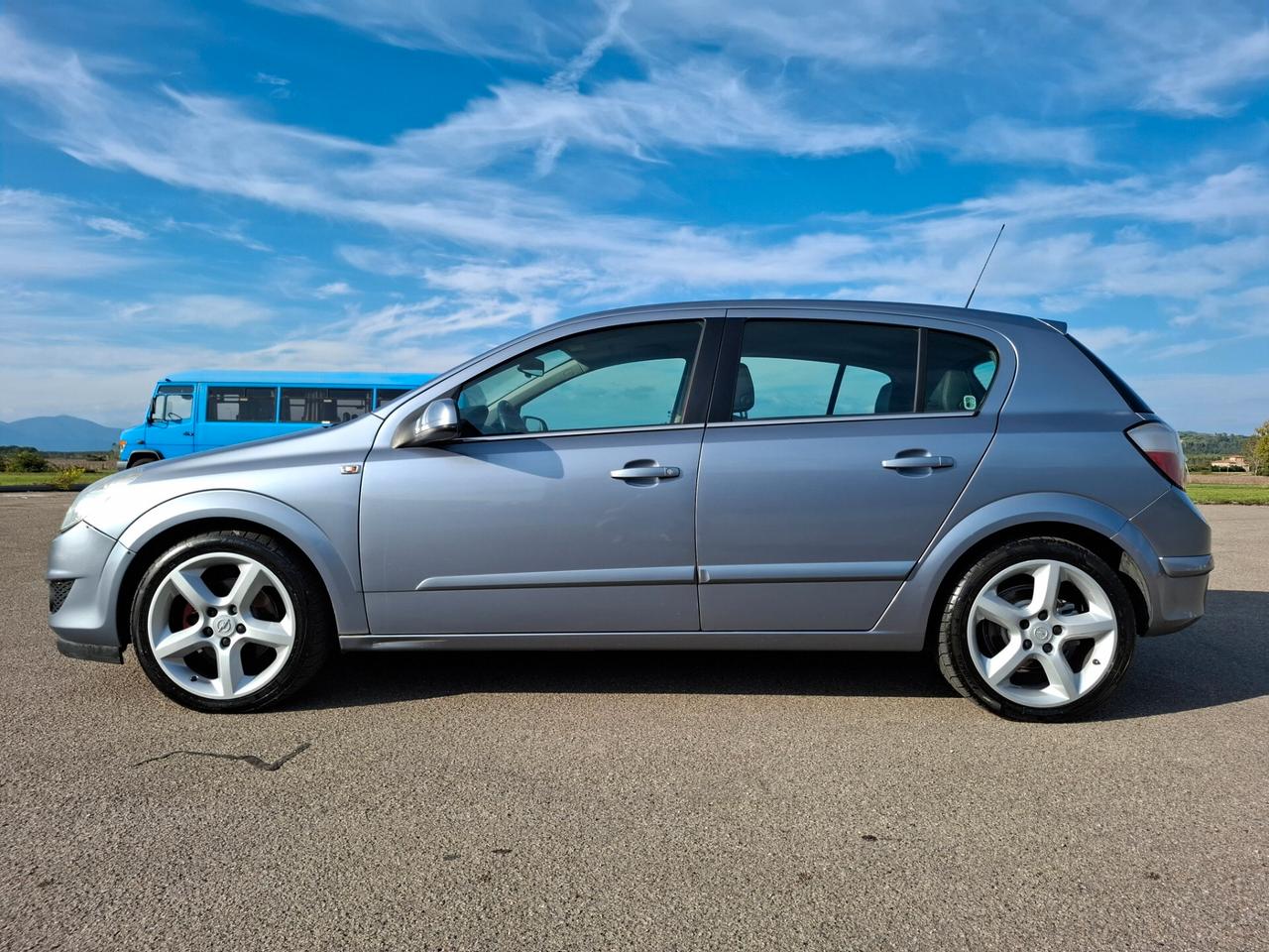 Opel Astra 1.7 CDTI 101CV 5 porte Cosmo