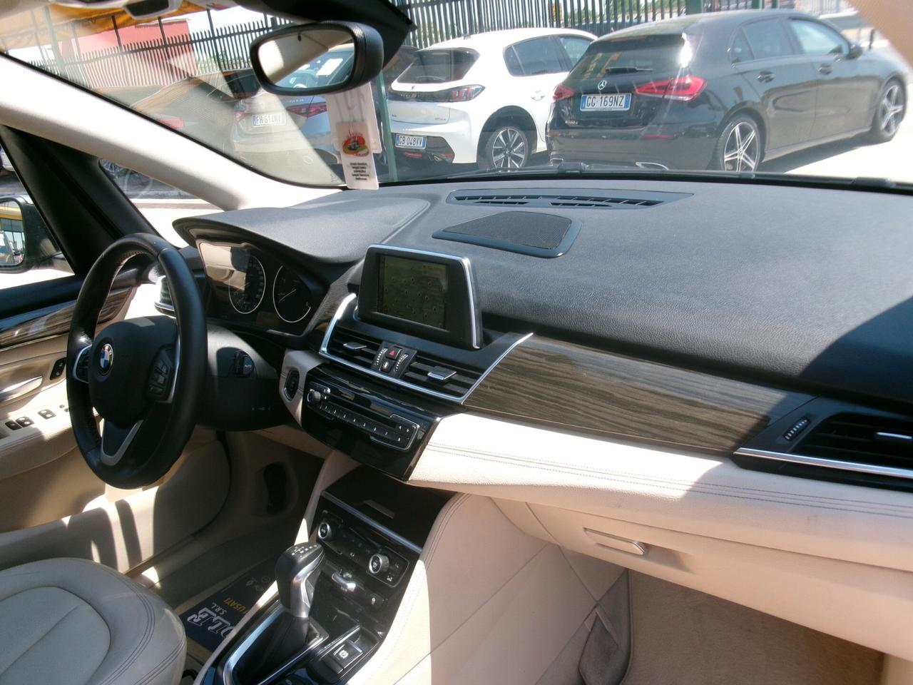 BMW 218 D 2.0 150CV ACTIVE TOURER LUXURY AUTOMATICA/NAVI/PDC 127000 KM