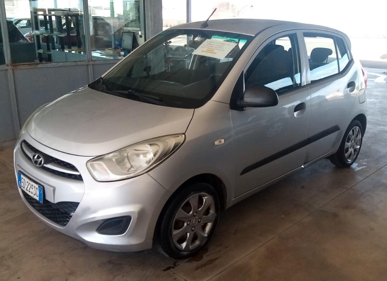 Hyundai i10 1.1 12V Like - ADATTA NEOPATENTATI!!-