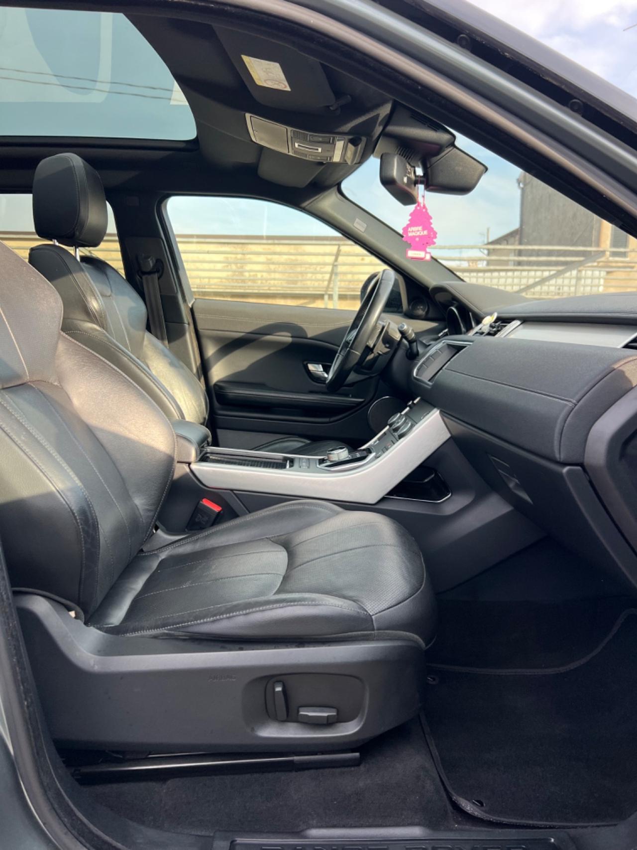 Land Rover Range Evoque 2.0 TD4 150 CV 5p. SE Dynamic