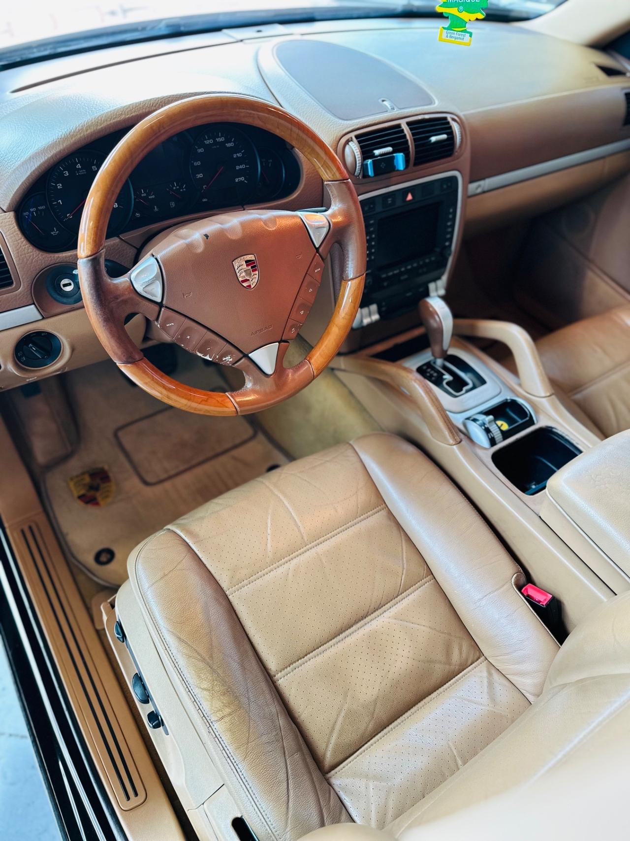 Porsche Cayenne 3.2 V6 cat gpl