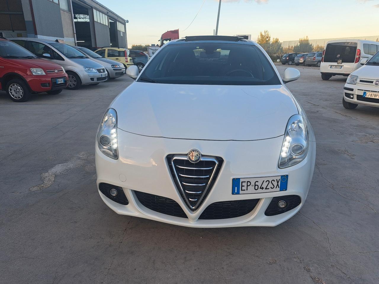 Alfa Romeo Giulietta 1.6 MJT TETTO APRIBILE