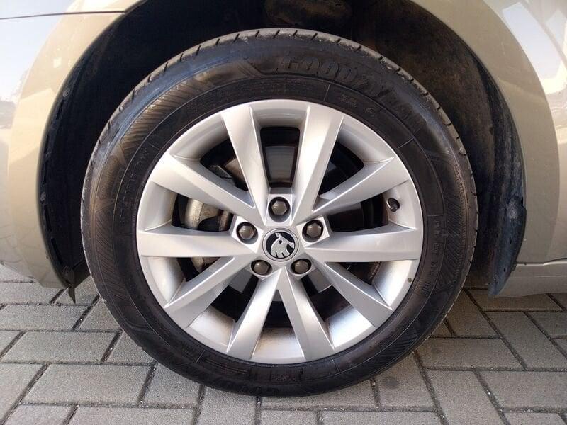 Skoda Octavia Octavia Wagon 1.5 g-tec Ambition 130cv dsg