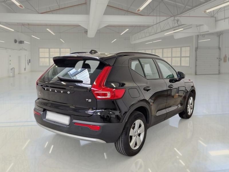 VOLVO XC40 T2 automatico Essential
