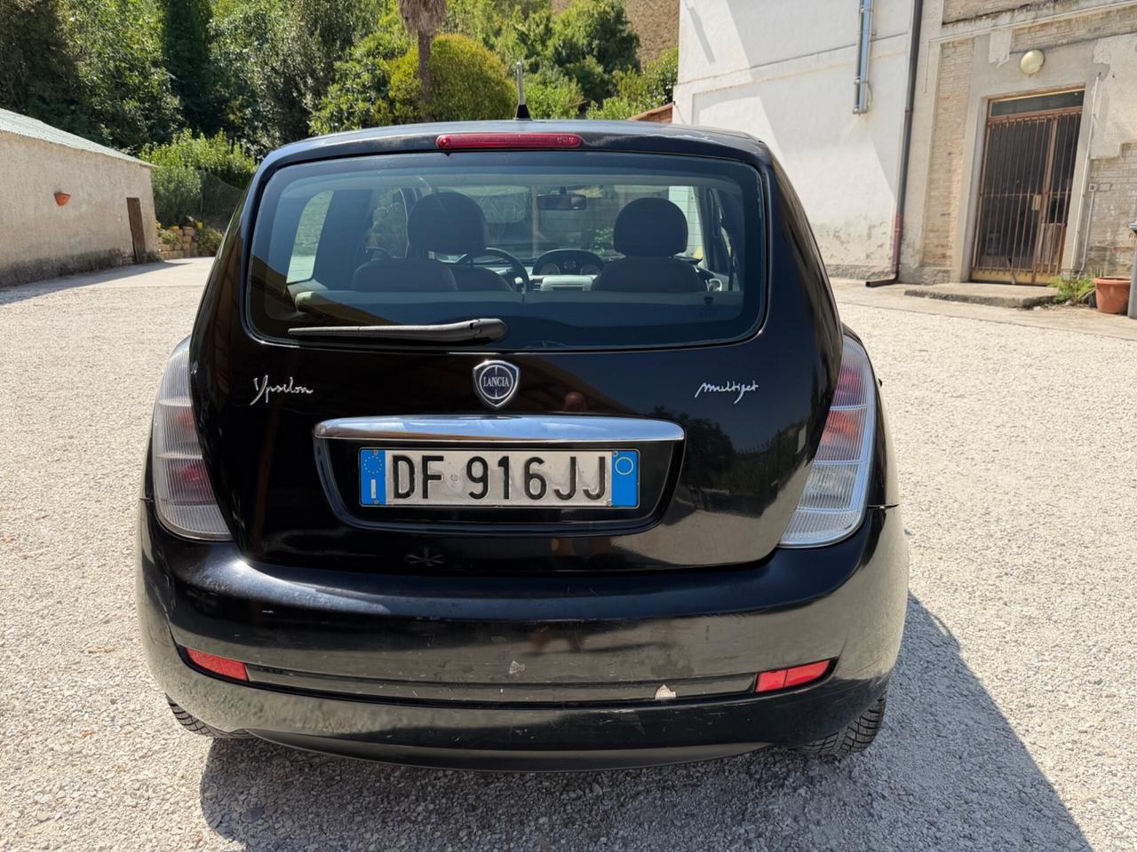 Lancia Ypsilon 1.3 MJT 90 CV Platino