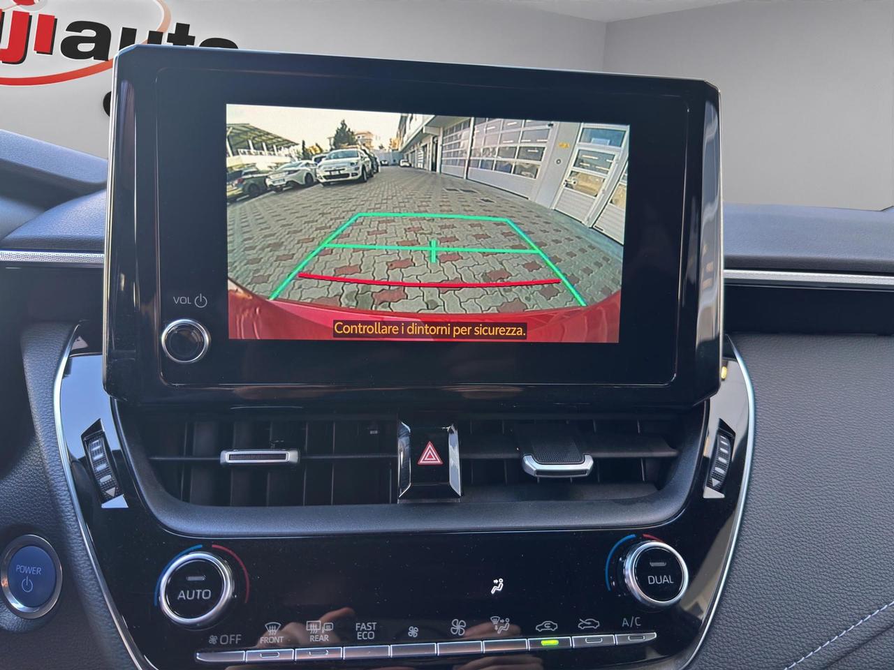 Toyota Corolla 1.8h Style cvt